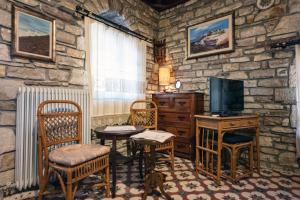 Alexana - Traditional House