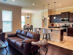 Bungalow BlissYour Luxurious Home Away from Home