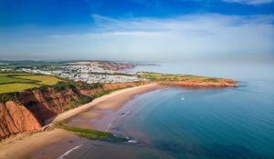 Charming Dog Friendly Cottage in Devon
