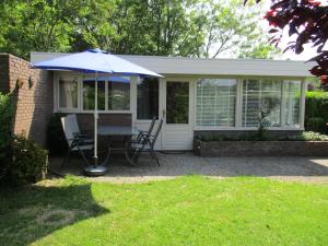 Marinus, lovely bungalow near the sea and most beautiful dune area in the Netherlands