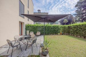 Charming Garden Hideaway in Como by RentComo