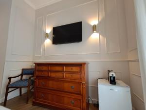 Deluxe Double Room with Extra Bed