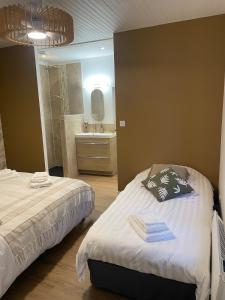 Maisons de vacances House in forest proche GR and circuit : photos des chambres