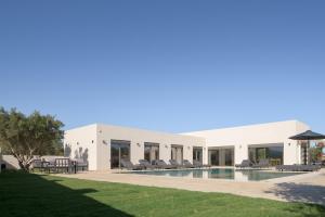 CaMa Villa, Pool, Landmark Views & Iconic Design, By ThinkVilla