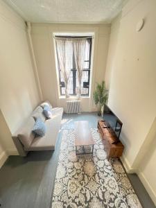 Prime Location Stylish Apartment