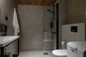 H28 - Hotel, Apartments and Suites by UHANDA