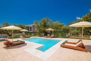 Villa Adelasia by Villa Plus