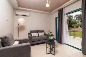 Villa Adelasia by Villa Plus