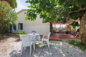Appartamenti Barabarca con vista sul Golfo - Goelba