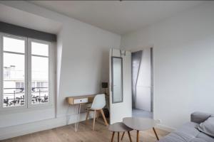 Modern Studio - Heart Of Paris
