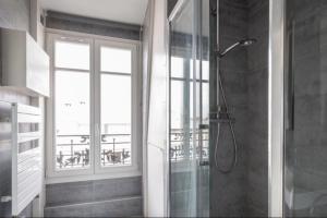 Modern Studio - Heart Of Paris