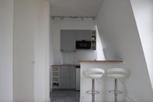 Modern Studio - Heart Of Paris