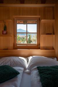 Chalet Hittli 1065 Tirol sauna garden WiFi guest card