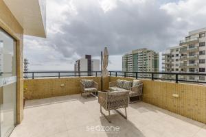 Aptos completos em em prédio a 400m da praia - PZO