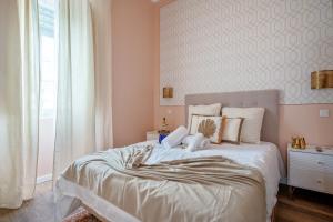 Vintage Senses Residences