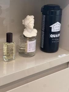 Clean&White Interior Apartment near Magok, Gimpo Airport, Magoknaru station