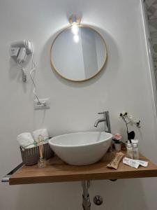 Near Airport Malpensa Pvt Room with Pvt Bath Check-in 24h