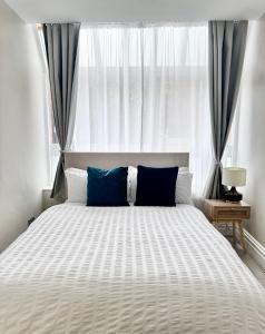 Chelsea living Apartment