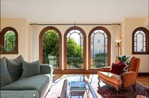 Lovely Noe Valley Condo W Light, View & Parking! - 4hvězdičkové hotely ve městě San Francisco