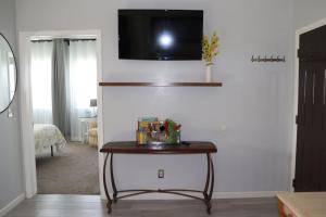 Juniper View 2 Bed 2 Bath and Hot Tub