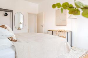 Hakuna Central Loft - urban hideaway