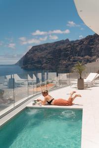 Crystal I Luxury Apartments by Hermosa Rentals