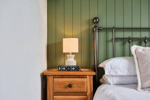 Ardenlee House 4 Bedroom Nestled Property Management Short Lets And Serviced Accommodations