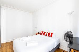 GuestReady - Cosy retreat steps from Sacré Coeur