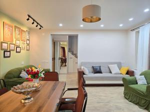 Summer House with Private Pool