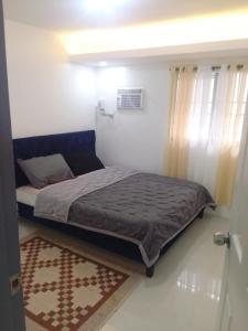 Transient house in deca clark