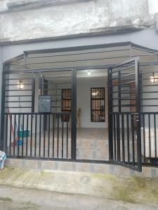 Transient house in deca clark