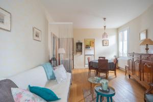 Appartements Au Petit Bonheur Proche Centre et Lac : photos des chambres