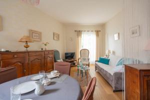 Appartements Au Petit Bonheur Proche Centre et Lac : photos des chambres