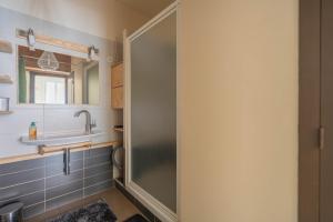 Appartements Au Petit Bonheur Proche Centre et Lac : photos des chambres