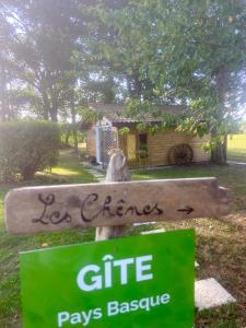 Chalets Gite en Pays Basque Les Chenes Avec jacuzzi : photos des chambres