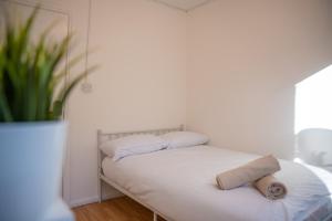 Private Rooms near Canary Wharf