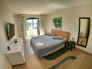 CASA COM 1406 m JARDIM GUEDALA SP