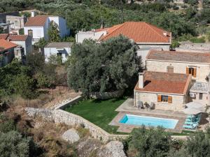 Laga1577 Traditional Stonehouse Villa