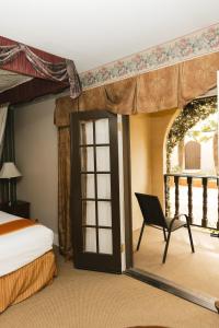 Historic Santa Maria Inn