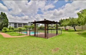 2 Bed in Spectacular Golf Estate