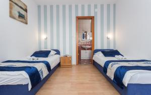 Apartman Izi 3 u Korniću na otoku Krku-plavi