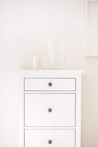 Charming Apartment With Vibrant Accents