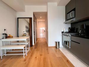 I811 LOFT AC premium amenities