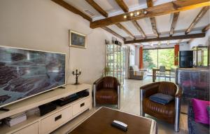 Gorgeous Home In Clavette