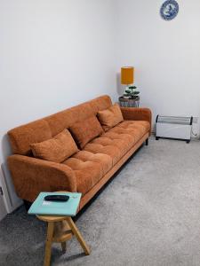 City centre apartment with south facing patio, 10 minutes walk to the harbour