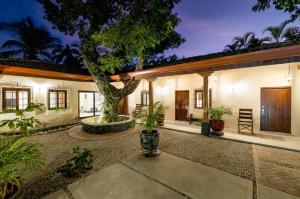 Casa Caoba Playa Potrero