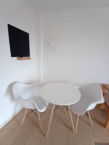 Zócalo Nearby Smart TV 247 Security