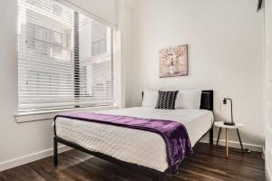 Boulevard Stays Walk to Downtown STU SoCo Pool Parking Gym 10