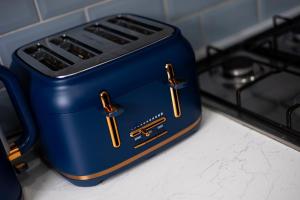 Home Near Leeds City Centre & Elland Road