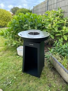 Les Pieds dans le Sable